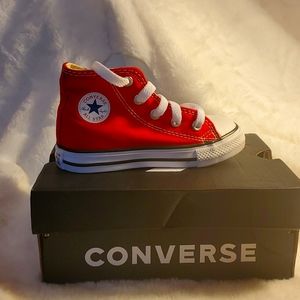 NIB  CONVERSE KIDS CHUCK TAYLOR ALL STAR CANVAS HIGHTOP RED , TODDLER 7.